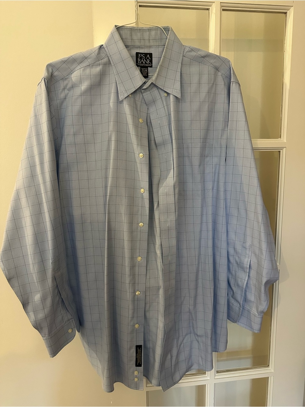 Jos. A. Bank Men's Light Blue Windowpane Dress Shirt
